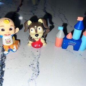 Tonie characters set of 3!! Coco melon, Disney, original